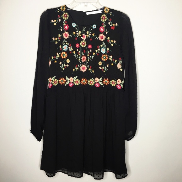 Zara Dresses & Skirts - Zara Trafaluc Floral Embroidered Boho Dress Med ♻️